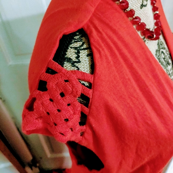 🌹Gorgeous Vibrant Red Maxi Dress Unique!🌹 - Picture 2 of 6